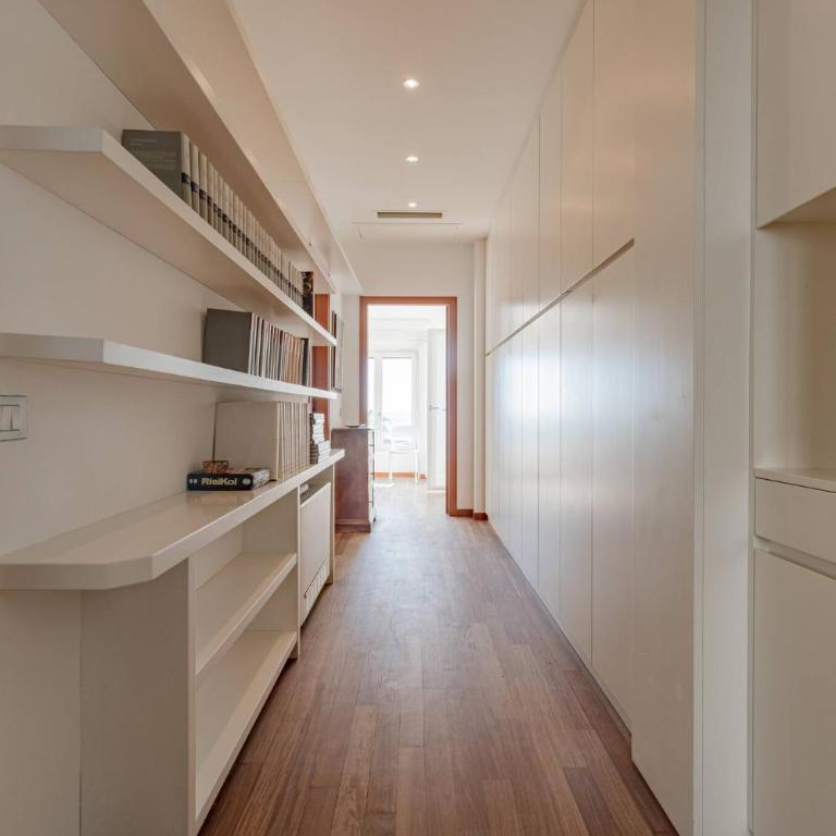 H11 TUTTOMARE Terrazzo - Parcheggio - Appartamento con 4 Camere da Letto e Balcone - 13