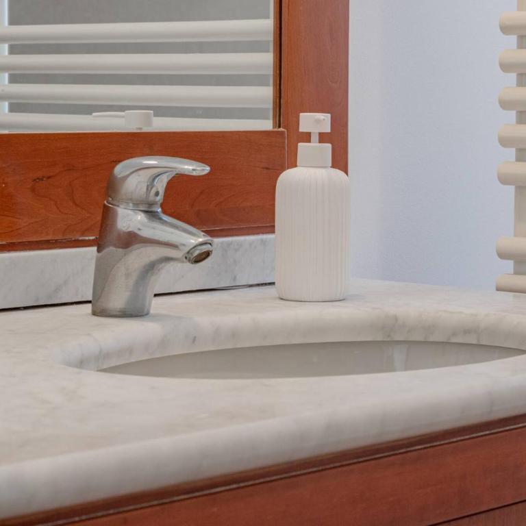H11 TUTTOMARE Terrazzo - Parcheggio - Appartamento con 4 Camere da Letto e Balcone - 28