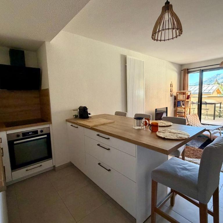 Appartement neuf proche centre Briançon - Appartement - 4