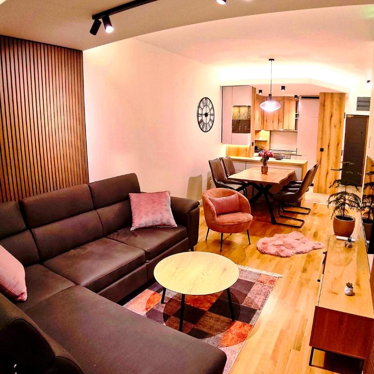 1BR Apartment, Terrace, City & Sea View, Parking - Apartman sa 1 Spavaćom Sobom - 4