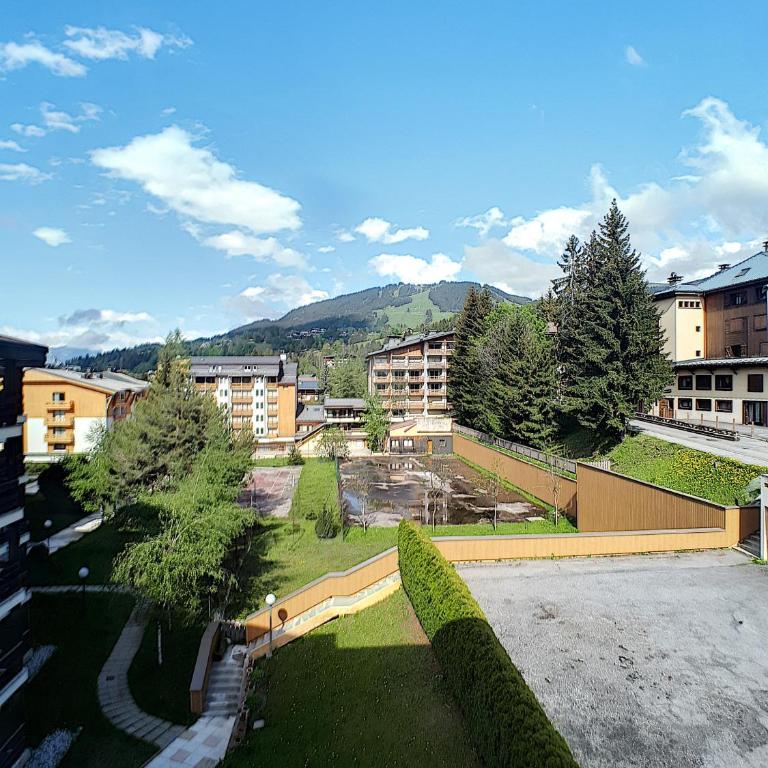 Rochebrune 6279 - Appartement - 17