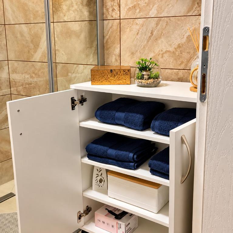 Luna Apartments - One-Bedroom Apartment - 17