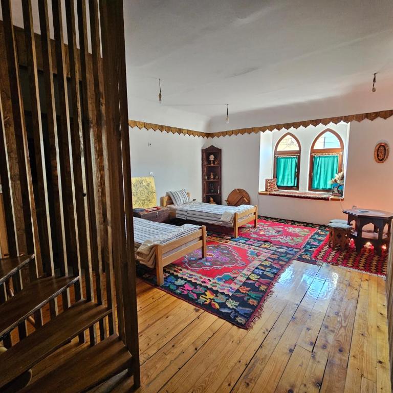 Stone Tower - Entire House with Old Bridge View - Townhouse mit 3 Schlafzimmern - 33