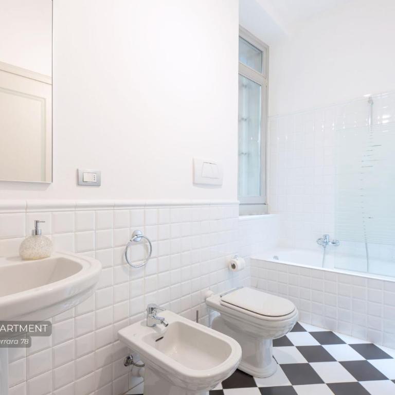 REGO APARTMENTS SAN TOMASO - Boutique Aparthotel with some off-site apartments in a Charming Historic District close to Upper Town - Superior Apartment mit 1 Schlafzimmer - Piazza Giacomo Carrara n. 78 - 8