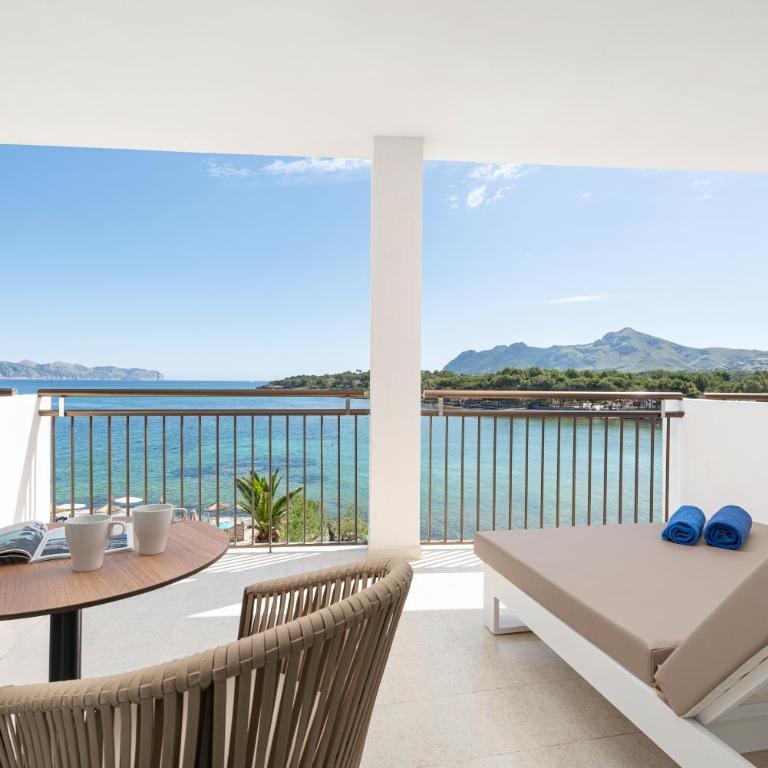 Hotel Moré - Suite Junior con vistas al mar - 1