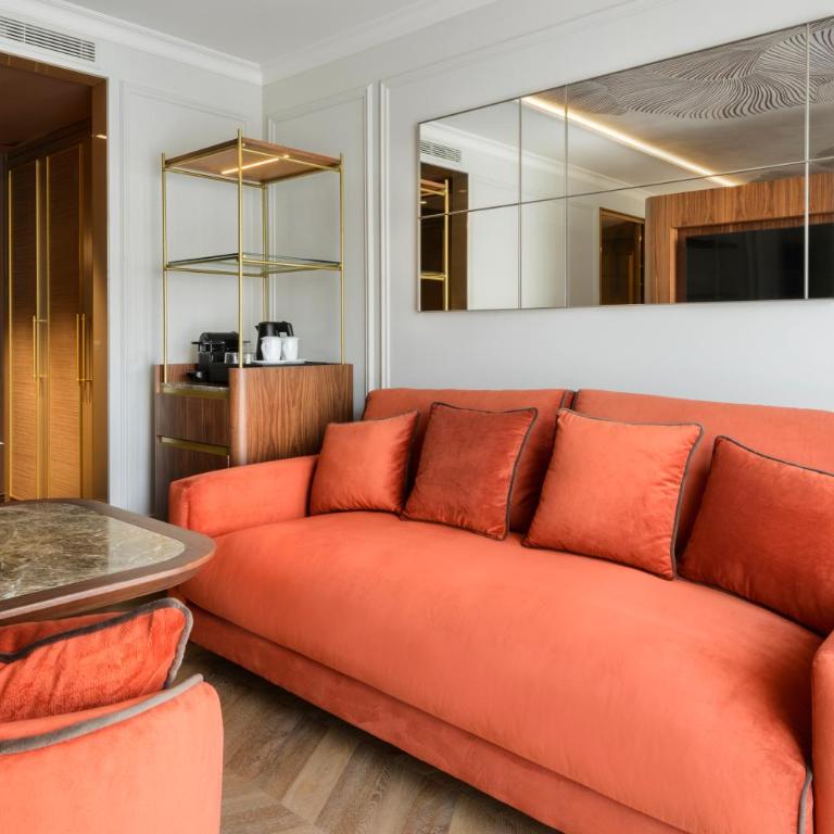 Palacio San Juan, a Royal Hideaway Hotel - Suite Junior Familiar - 7