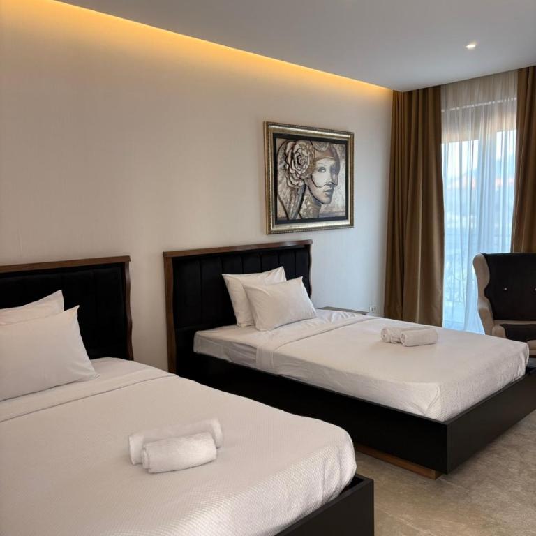 Waikiki Apartments - Deluks Četvorokrevetna Soba - 3
