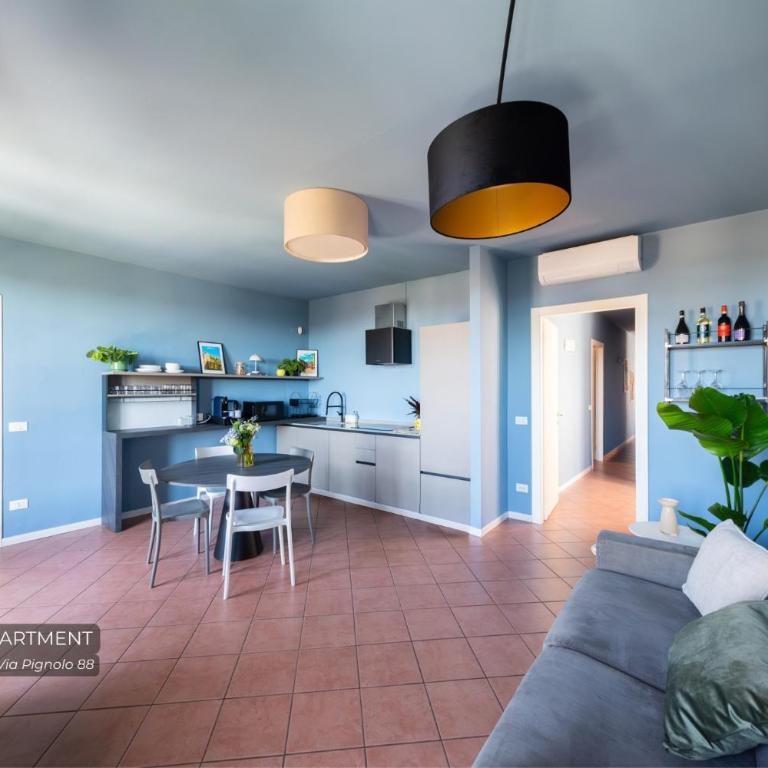 REGO APARTMENTS SAN TOMASO - Boutique Aparthotel with some off-site apartments in a Charming Historic District close to Upper Town - Superior Apartment mit 2 Schlafzimmern und Terrasse - Via Pignolo Nr. 88 - 5