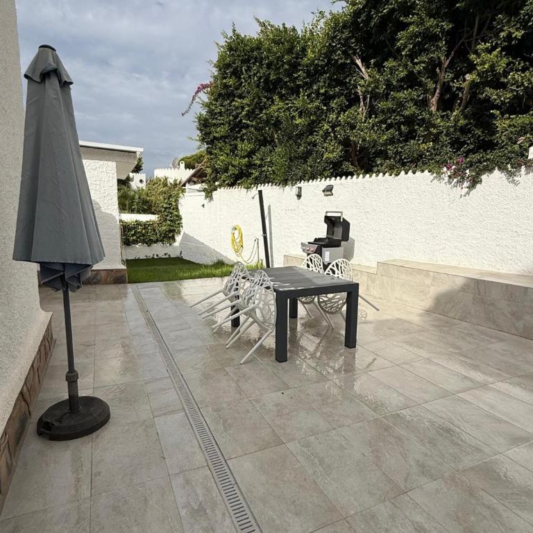Independent Villa BEACH HOUSE EL BOSQUE - Casa Unifamiliar de 2 dormitorios - 85