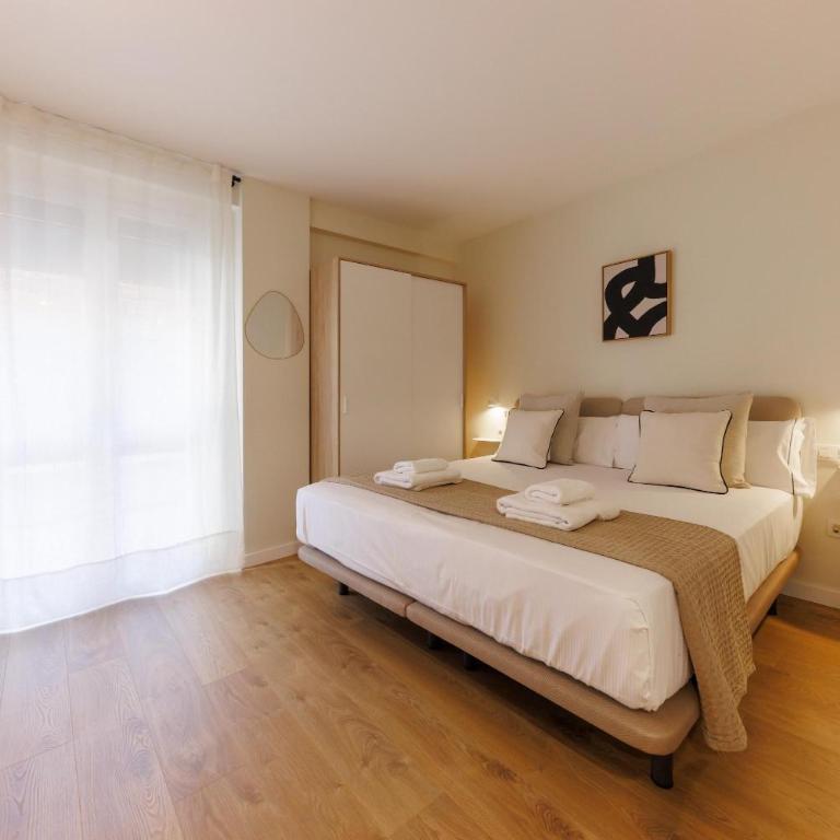 Bravissimo Galligants, Monthly Apartment with parking - Apartamento de 2 dormitorios - 5