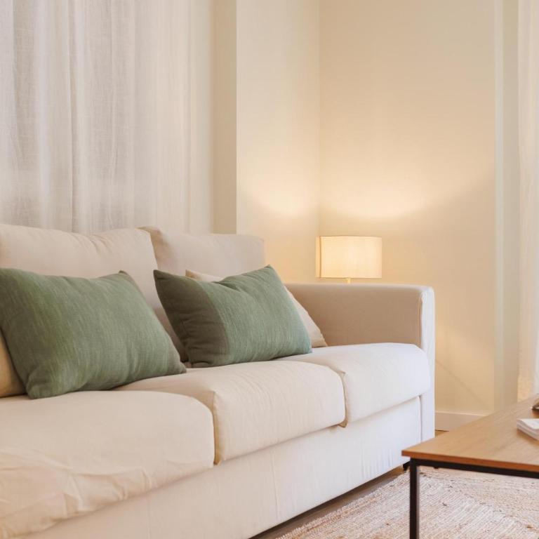 Bravissimo Galligants, Monthly Apartment with parking - Apartamento de 2 dormitorios - 10