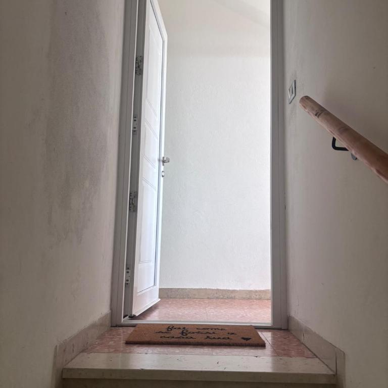 Ferdrago - Balcone vista lago con Parcheggio coperto - Apartamento de 1 dormitorio - 4