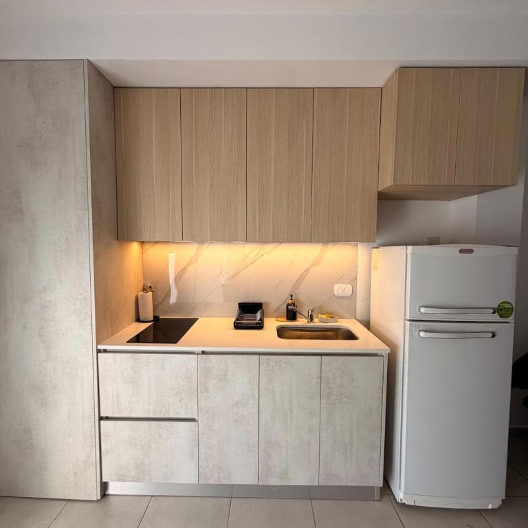 Departamento luminoso en Rosario - One-Bedroom Apartment - 1