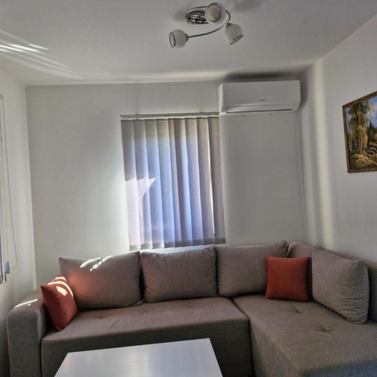 Apartmani Spasojevic - Apartman sa Pogledom na Bazen - 14
