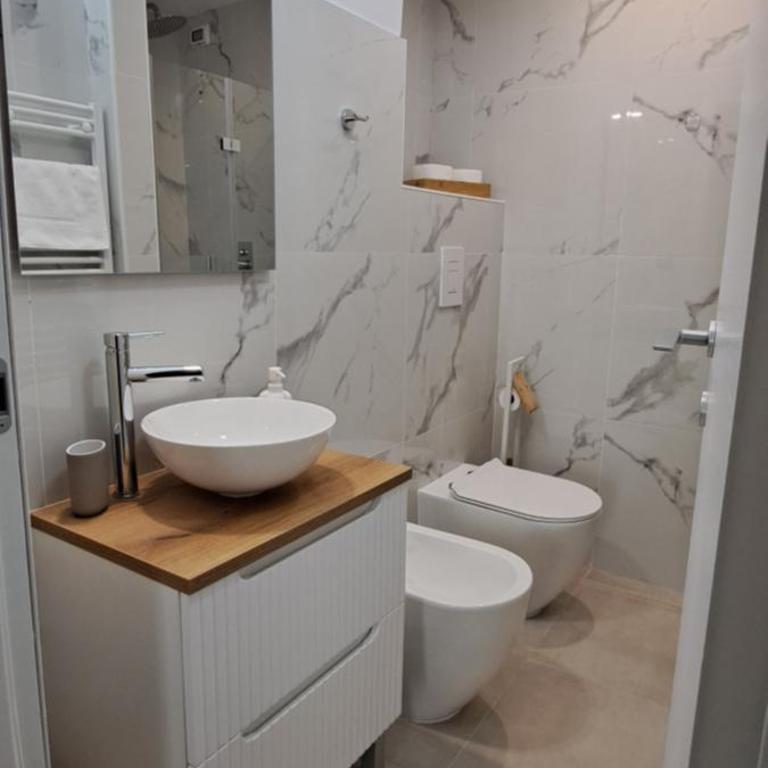 Bari Palese Sea Loft - Casa Vacanze - 10