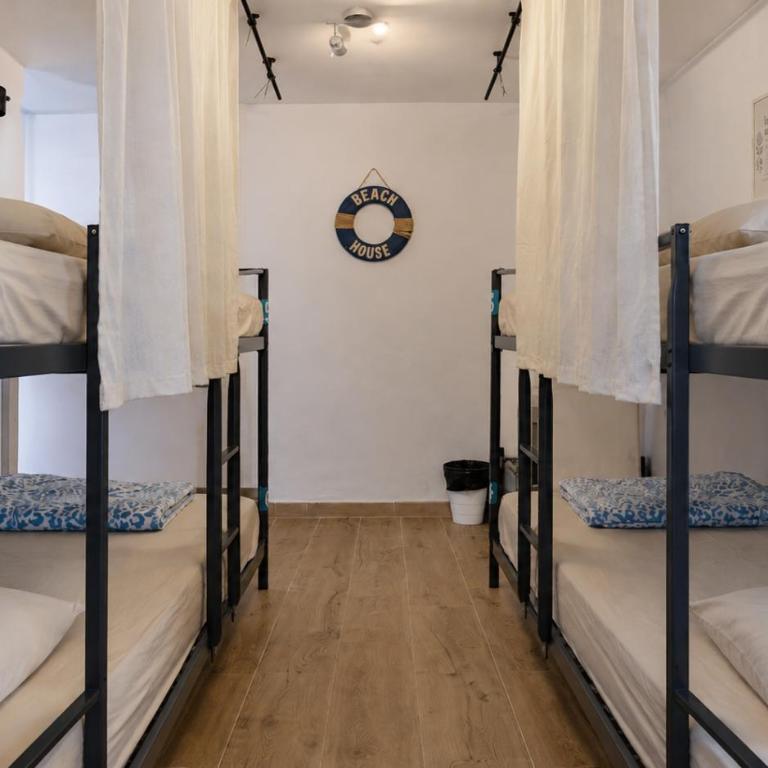 Endless Summer Hostel - Cama en habitación compartida de 6 camas - 1