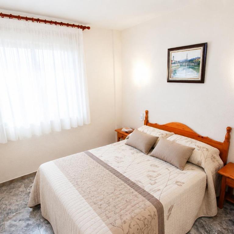 Apartamentos CALA DAURADA 1 - Apartment - 6