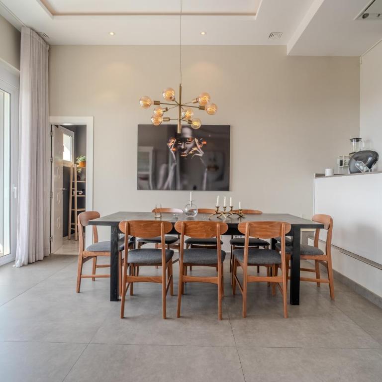 Rg133 - Spacious 3 Bed Apartment In Prime Location - Apartamento de 3 dormitorios con balcón - 20
