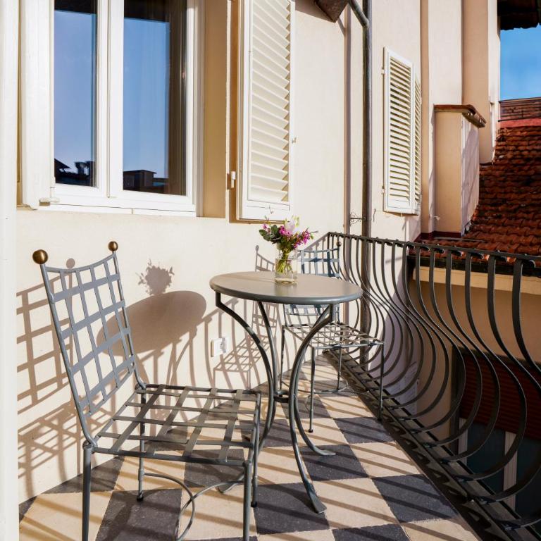 Dimora dell Arcangelo La Loggia - Appartamento con Balcone - 4