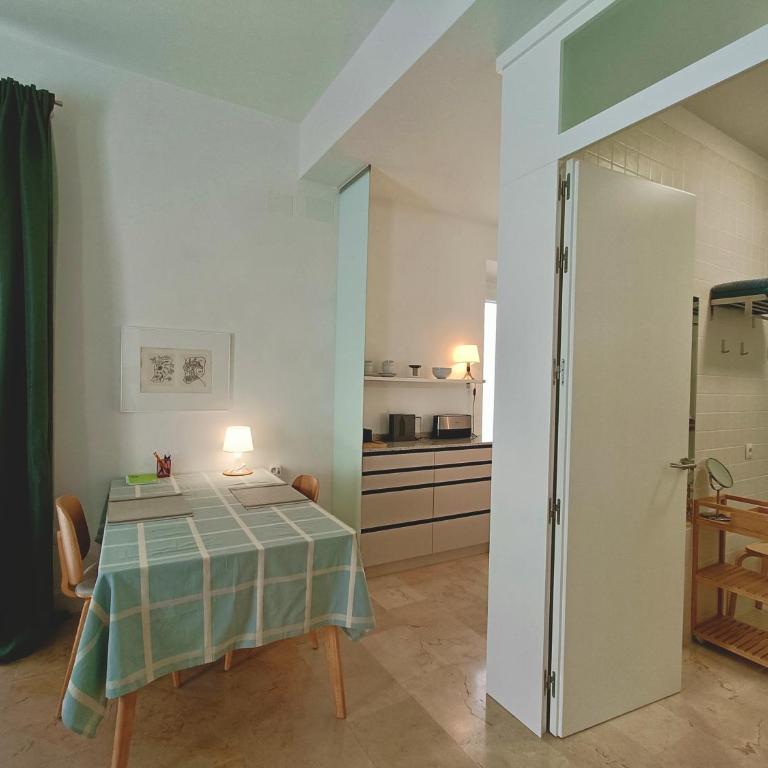 White Suite Alameda - Apartamento Superior de 1 dormitorio con balcón - 36