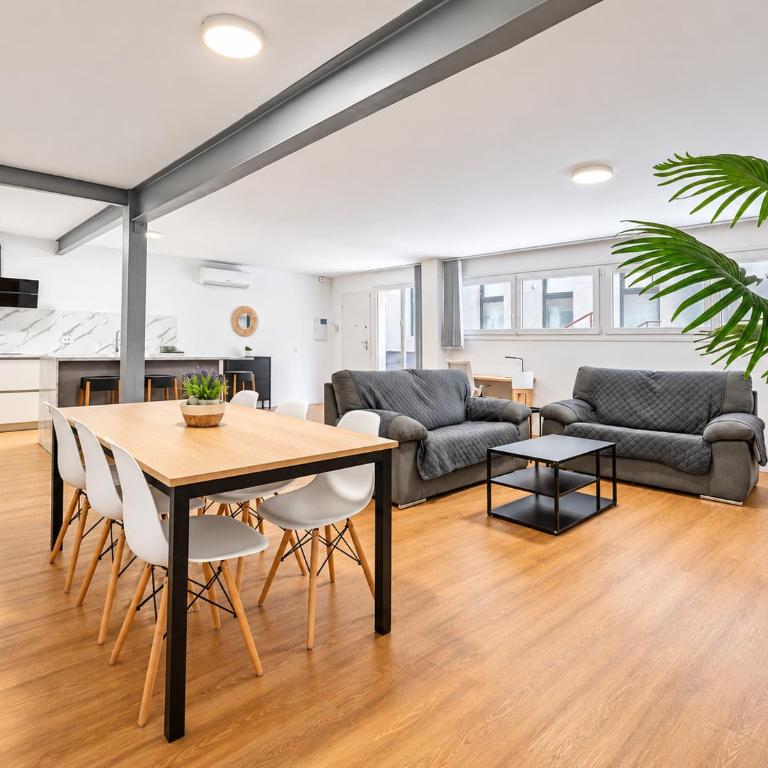 Luzan home by Expoholidays - Apartment - 1