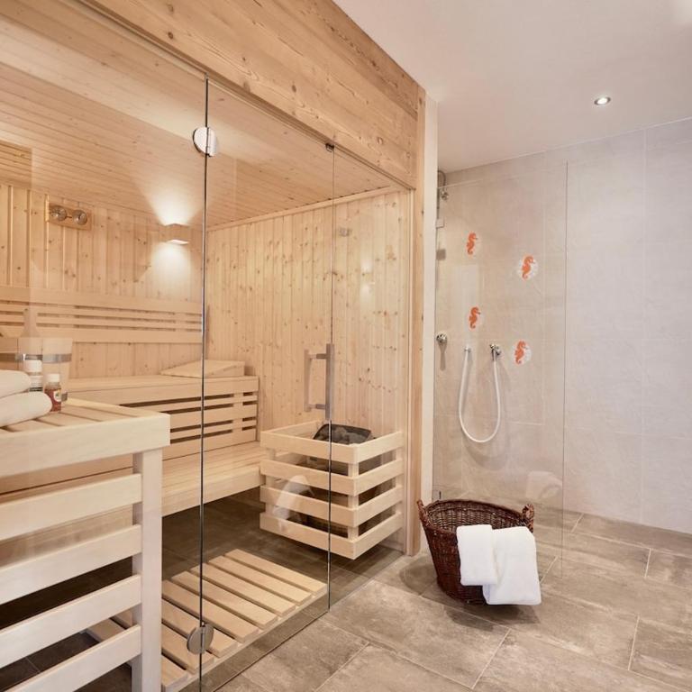 Love of the mountains with a sauna, fireplace, cinema room, summer menu - Haus mit 4 Schlafzimmern - 52