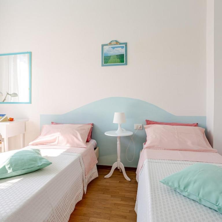 Ampio, luminoso e tranquillo, vicino al centro storico - Appartamento con 2 Camere da Letto - 4