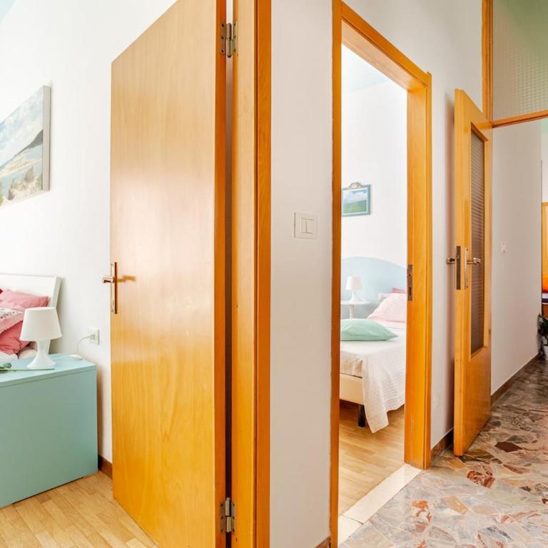 Ampio, luminoso e tranquillo, vicino al centro storico - Appartamento con 2 Camere da Letto - 25
