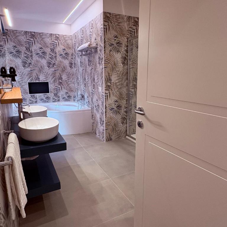 Liberty Avenue Suites - Deluxe Suite mit Whirlpool-Badewanne - 1
