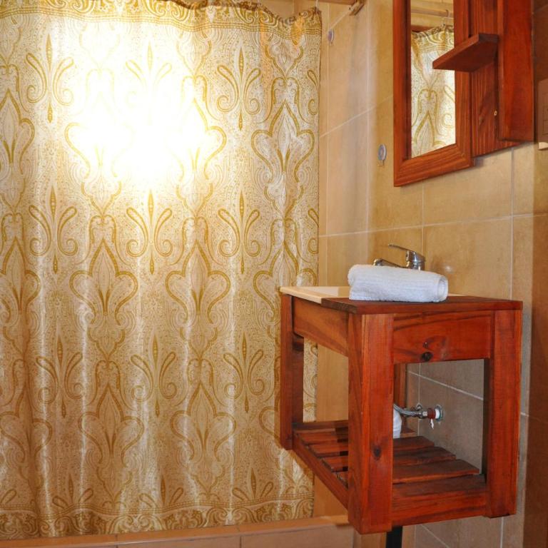 Nuevo chalet del rio piedras rosas - Three-Bedroom Chalet - 4