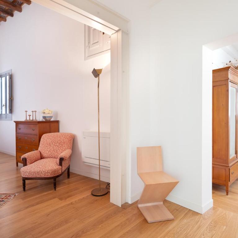 Ad Sidera curated stays in a central historic palazzo with art and design - Appartamento con Terrazza - 7