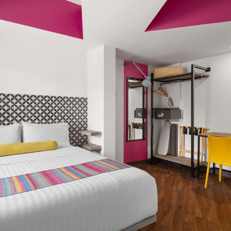 Hotel VIVE MX cuauhtémoc CDMX, Trademark by Wyndham - Queen Suite with Balcony - Non-Smoking - 3
