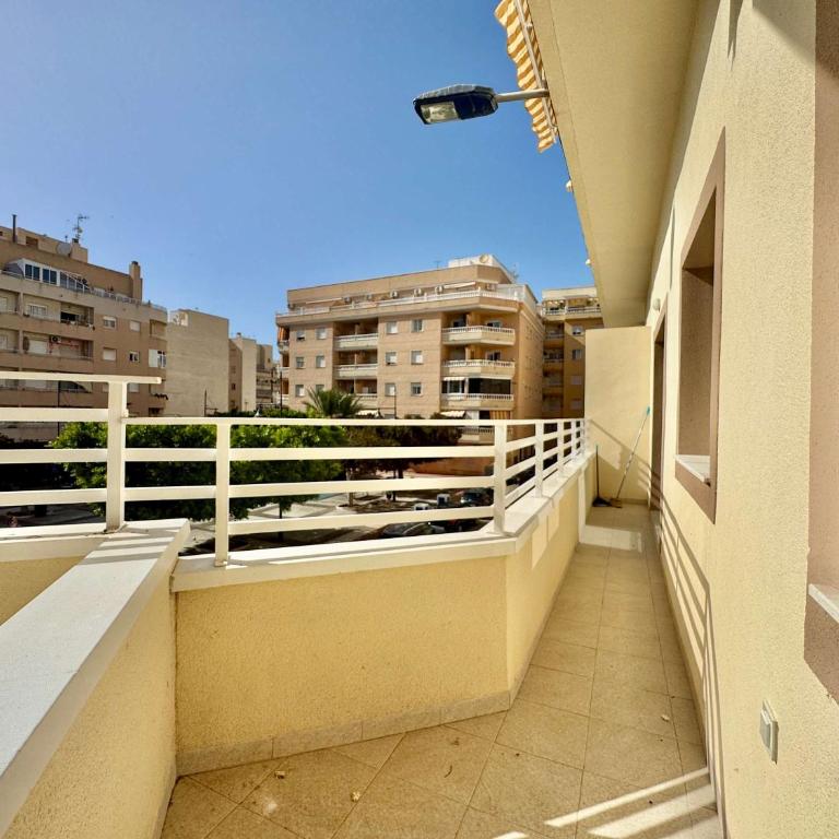 Central Torrevieja 2-Bed Apartment Garage - Appartamento - 9