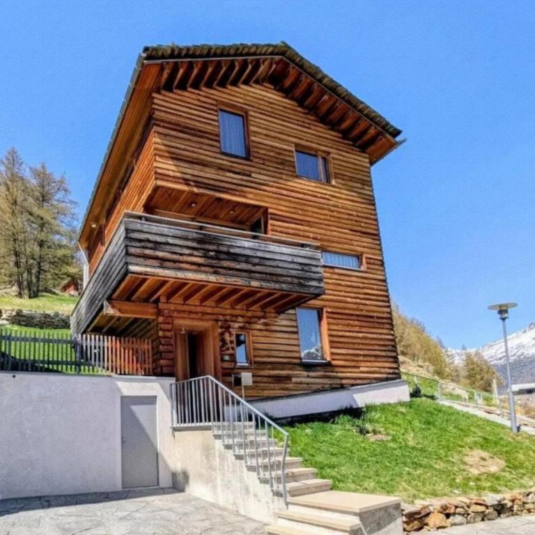 Modernes Ferienhaus für einen erholsamen Aufenthalt - Two-Bedroom Chalet - 8