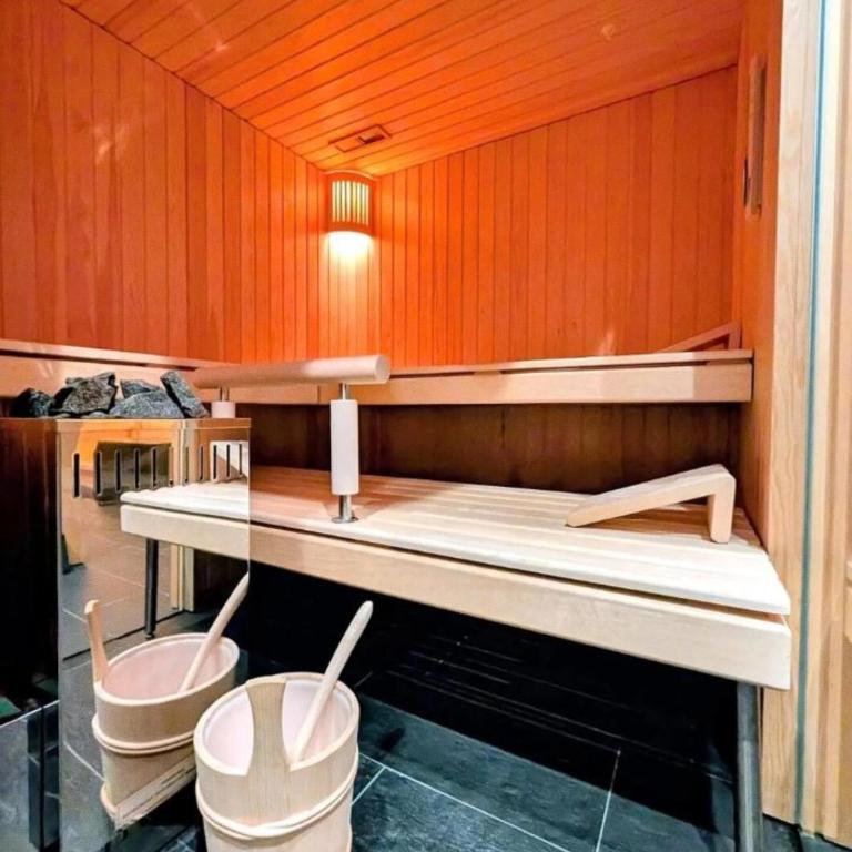 Modernes Ferienhaus für einen erholsamen Aufenthalt - Two-Bedroom Chalet - 9