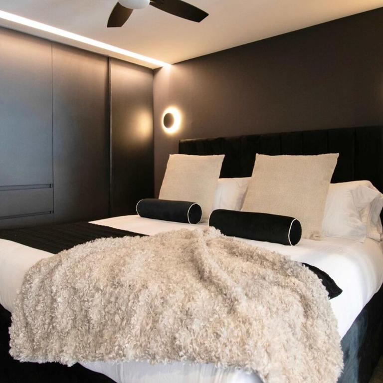 Modern Loft with Balcony and Iconic View - Apartment mit 1 Schlafzimmer - 63