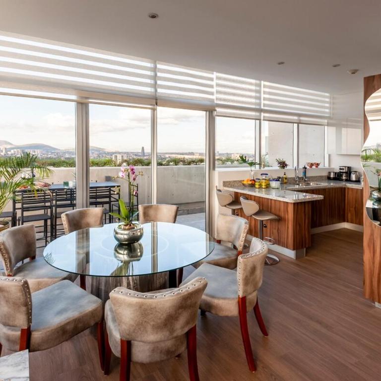 Breathtaking Panoramic Penthouse, Polanco 8PAX and 3BD - Apartment - 12