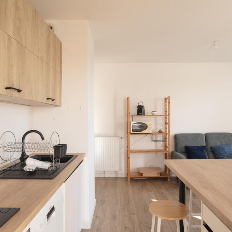 Nouveau regard - Charmant appart avec Balcon - Apartamento - 12