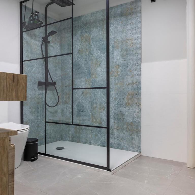 Soleil Rooms - Quadruple Room with Shower - 9