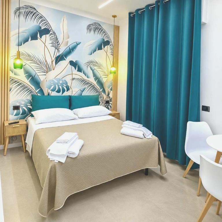 Calypso Bed And Breakfast - Camera Tripla con Bagno Privato - 1