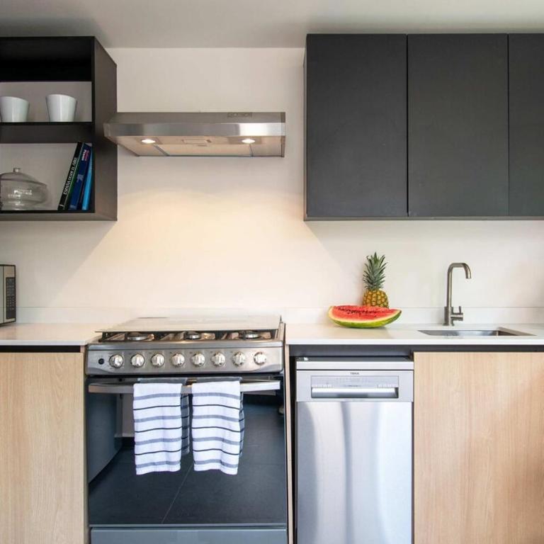 Home in La Condesa, 3 beds and 3 bathrooms, Sleeps 6 - Apartment mit 3 Schlafzimmern - 61