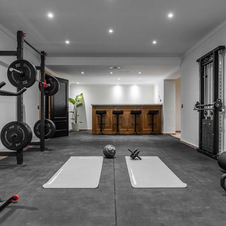 Villa Marbesa I Beach Pool Gym Cinema Outdoor BBQ Parking - Villa - 14