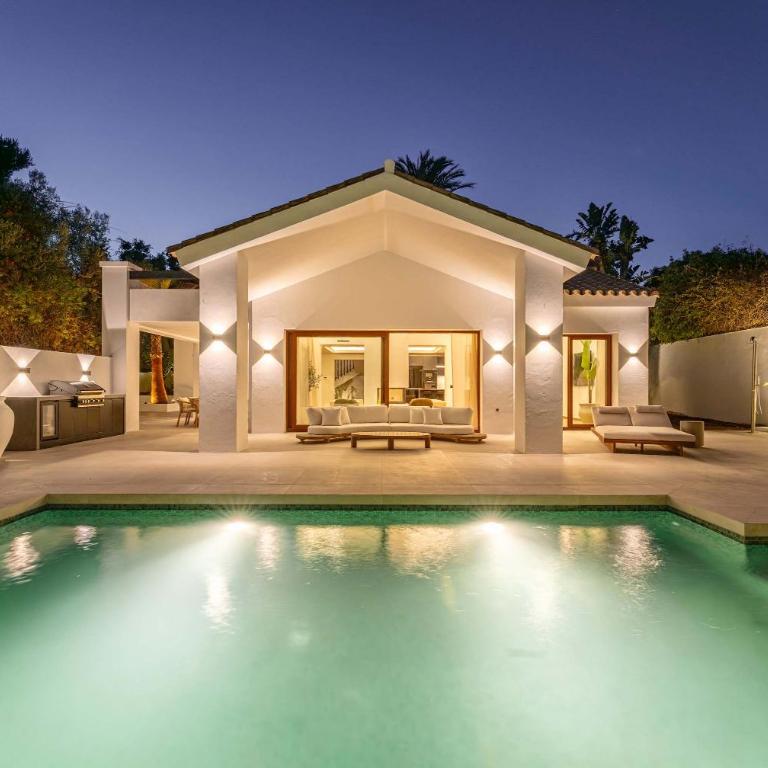 Villa Marbesa I Beach Pool Gym Cinema Outdoor BBQ Parking - Villa - 25