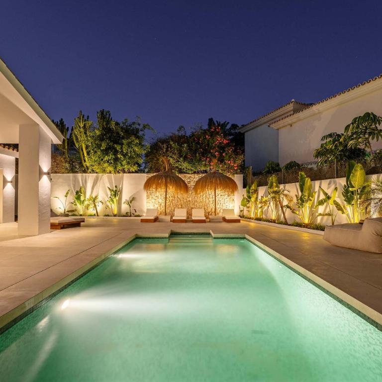 Villa Marbesa I Beach Pool Gym Cinema Outdoor BBQ Parking - Villa - 27