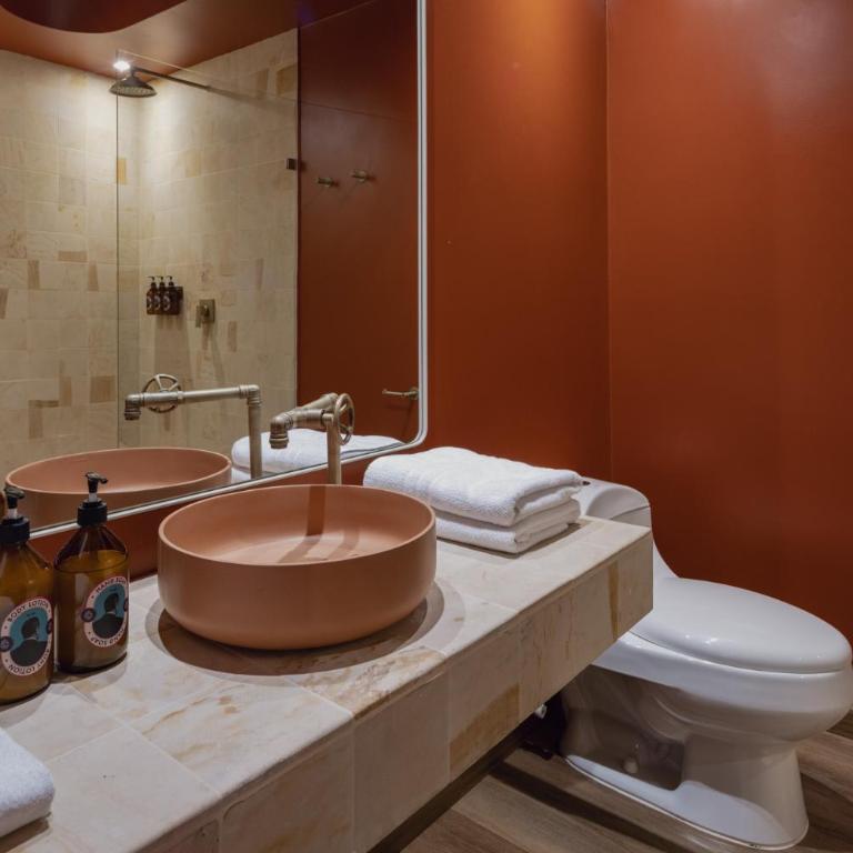 Hotel Belisario - Suite with Hot Tub - 4