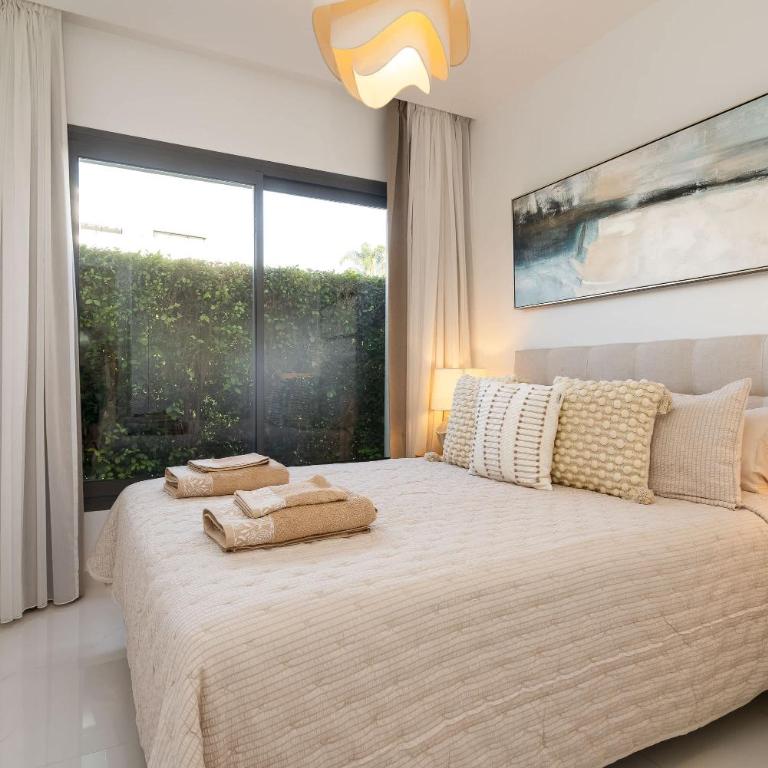 Exclusive Cataleya Apartment 3 Bedrooms - Apartment - 14
