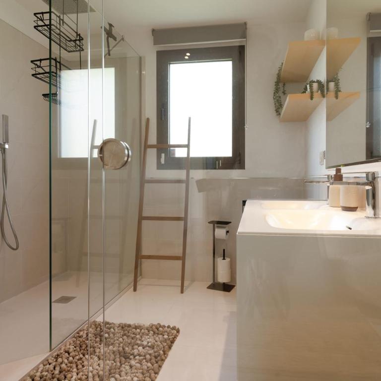Exclusive Cataleya Apartment 3 Bedrooms - Apartment - 32