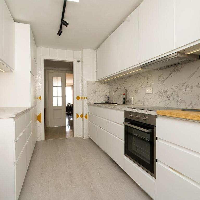 Lomas de Rio Real - Apartment - 19