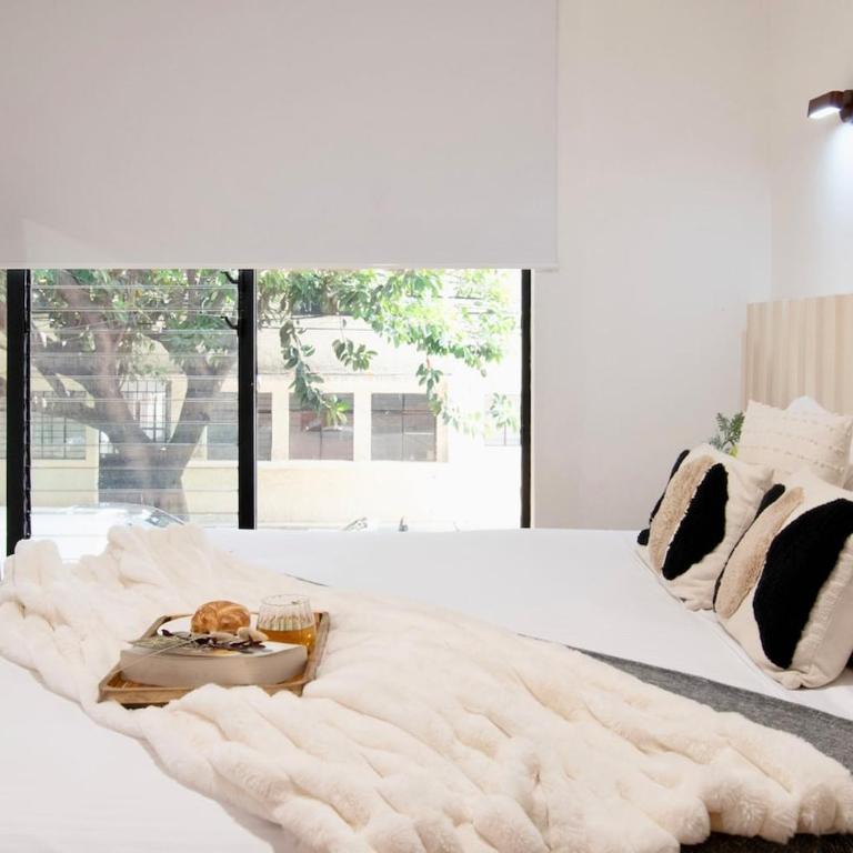 Peace and Comfort, Spacious House for 16 plus Guests - Apartment - 43