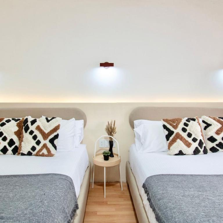 Peace and Comfort, Spacious House for 16 plus Guests - Apartment - 54